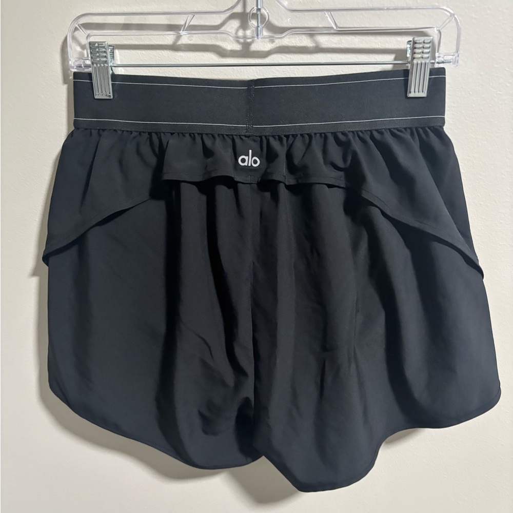 ALO Yoga Black Athletic Shorts - Picture 2 of 3